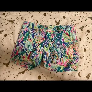 Super soft Lilly Pulitzer floral shorts